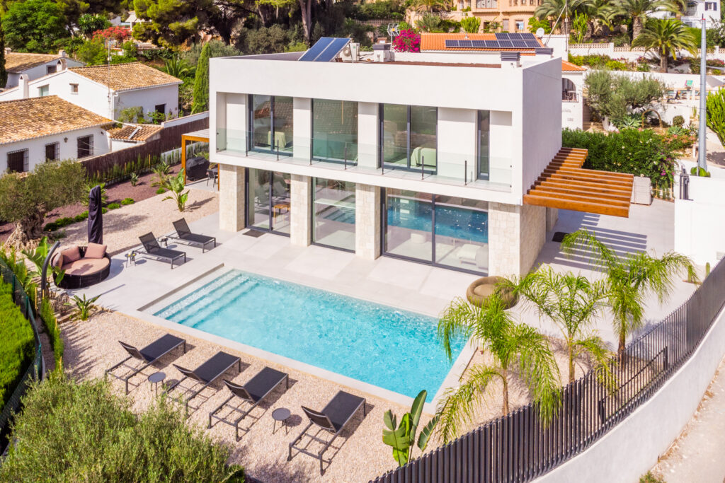 F003 | Beautiful new build with sea views in Benissa