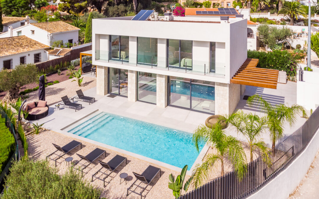 F003 | Beautiful new build with sea views in Benissa